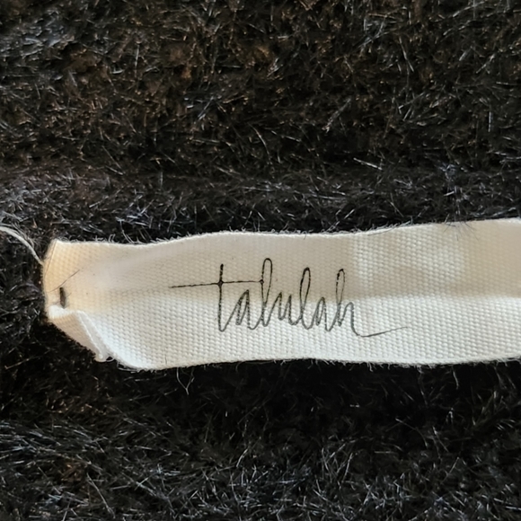 TALULAH BLACK FUZZY KNIT WATERFALL SLEEVELESS CARDIGAN - Picture 4 of 4